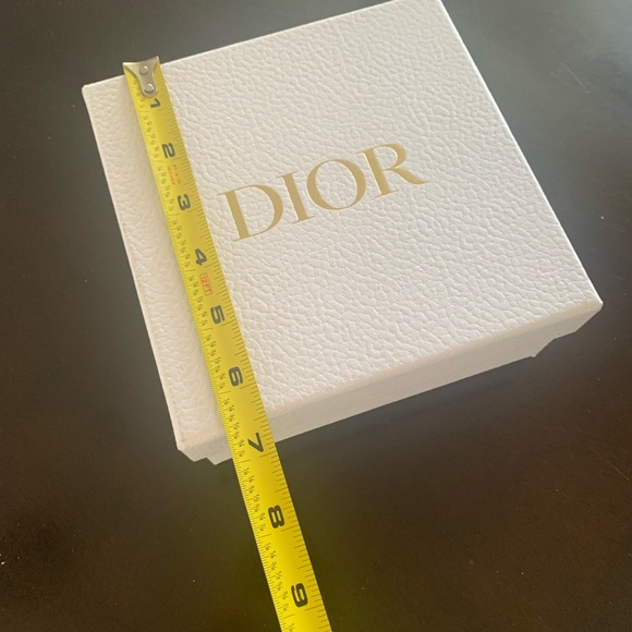 DIOR gift box - Picture 3 of 5